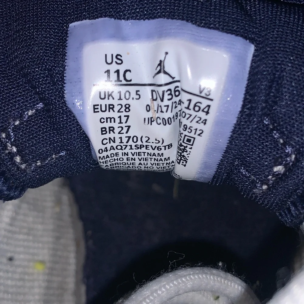 Jordan Sneakers